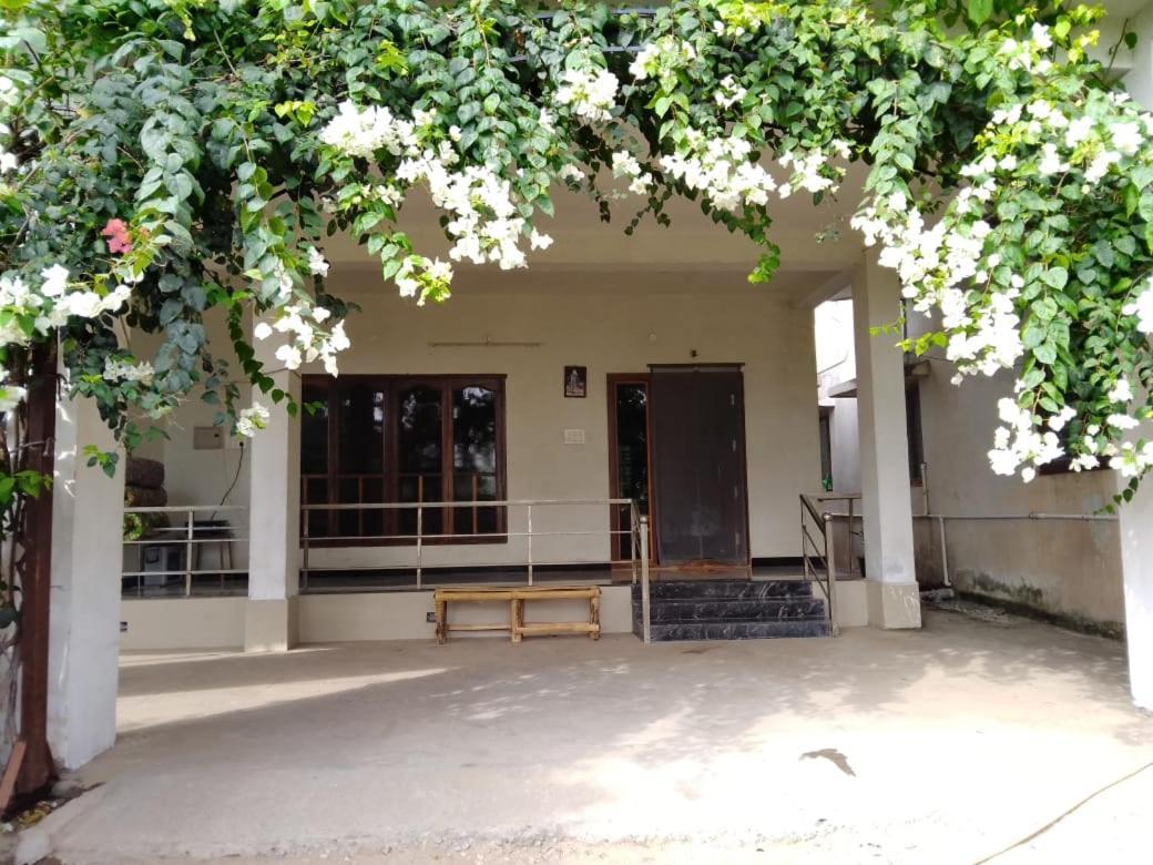 Shi'S Triveni Spacious 2Bhk Villa In Pappampatti, Coimbatore Bagian luar foto